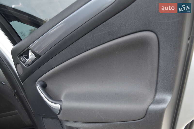 Седан Ford Mondeo 2013 в Дрогобыче