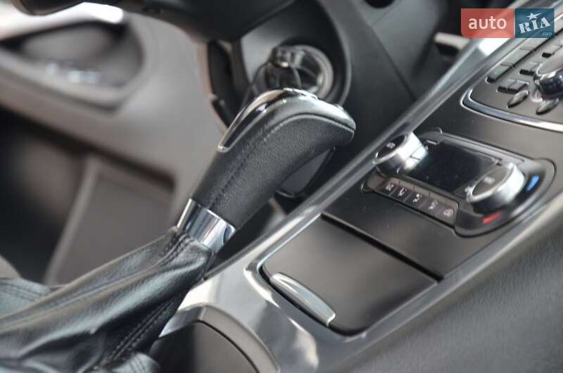 Седан Ford Mondeo 2013 в Дрогобыче