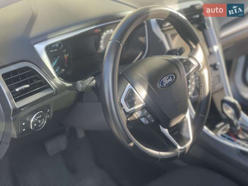 Универсал Ford Mondeo 2017 в Золочеве фото 30 Универсал Ford Mondeo 2017 в Золочеве