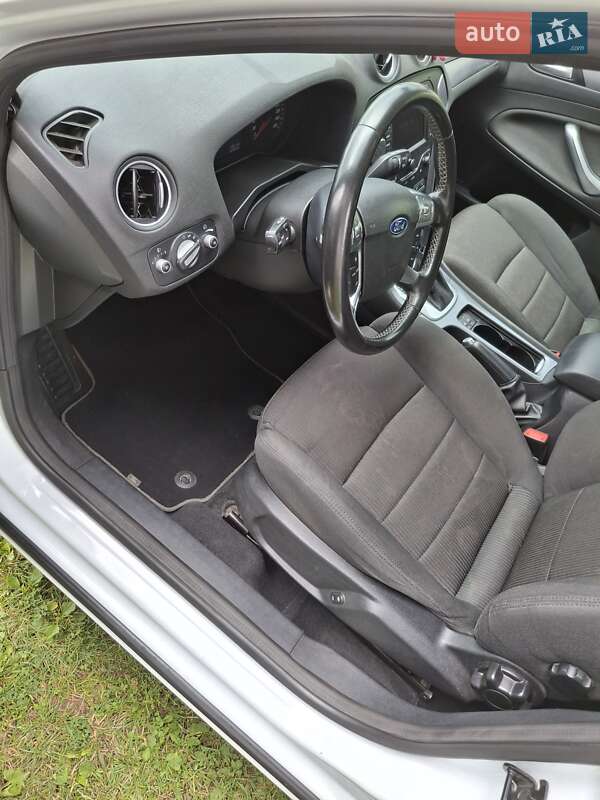 Универсал Ford Mondeo 2011 в Горохове фото 13 Универсал Ford Mondeo 2011 в Горохове