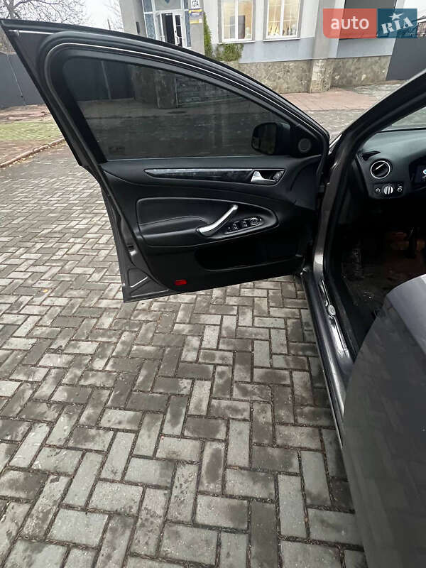 Седан Ford Mondeo 2011 в Киеве фото 14 Седан Ford Mondeo 2011 в Киеве