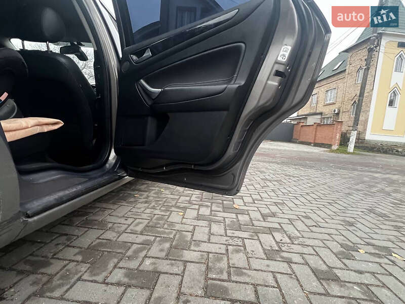 Седан Ford Mondeo 2011 в Киеве фото 18 Седан Ford Mondeo 2011 в Киеве