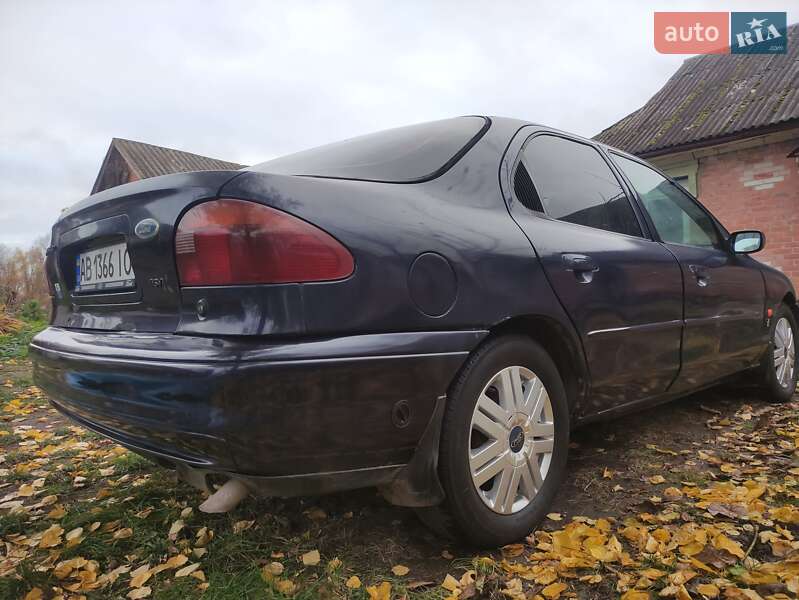 Лифтбек Ford Mondeo 1995 в Виннице