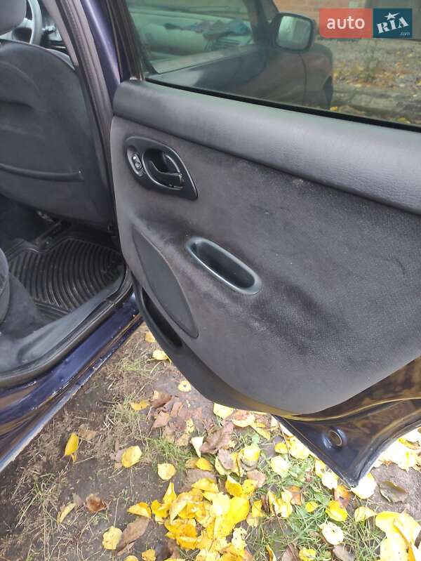 Лифтбек Ford Mondeo 1995 в Виннице