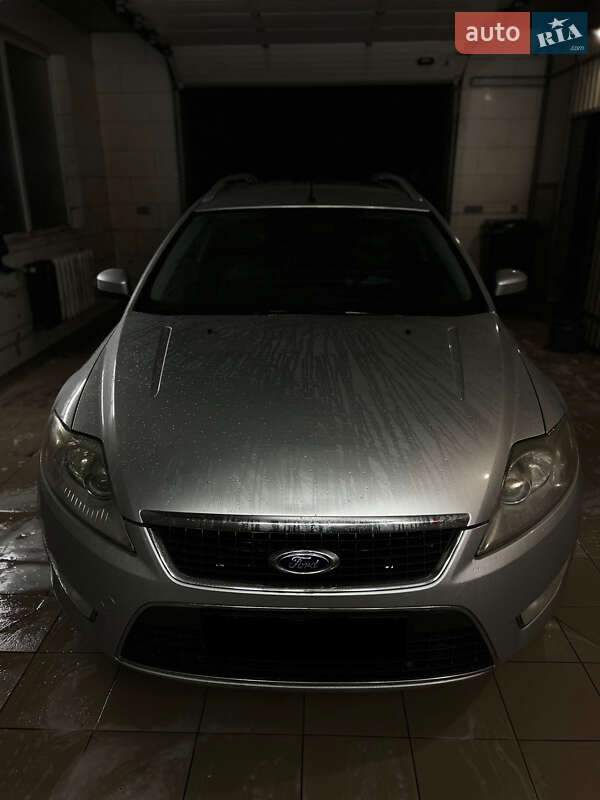 Универсал Ford Mondeo 2010 в Киеве