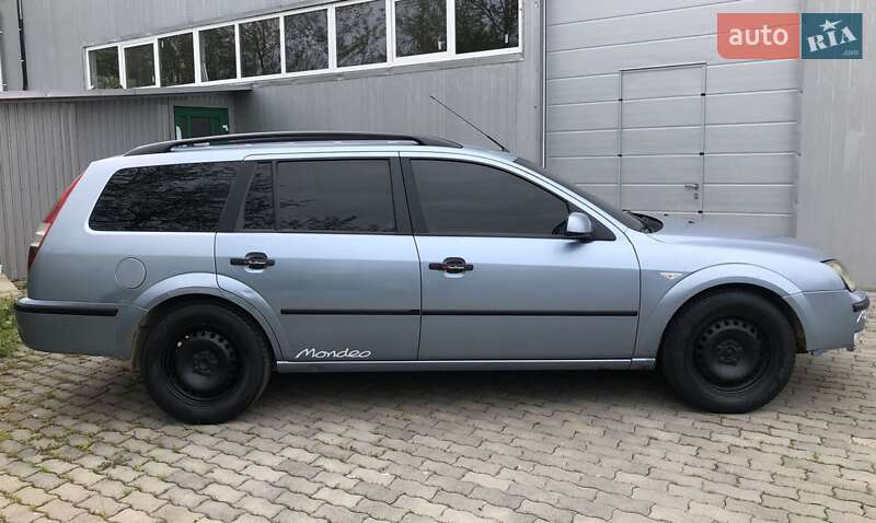 Універсал Ford Mondeo 2004 в Чернівцях