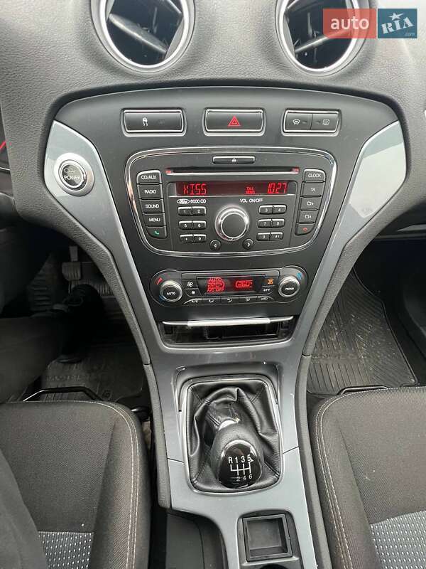 Седан Ford Mondeo 2012 в Черкассах