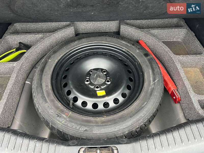 Седан Ford Mondeo 2012 в Черкассах