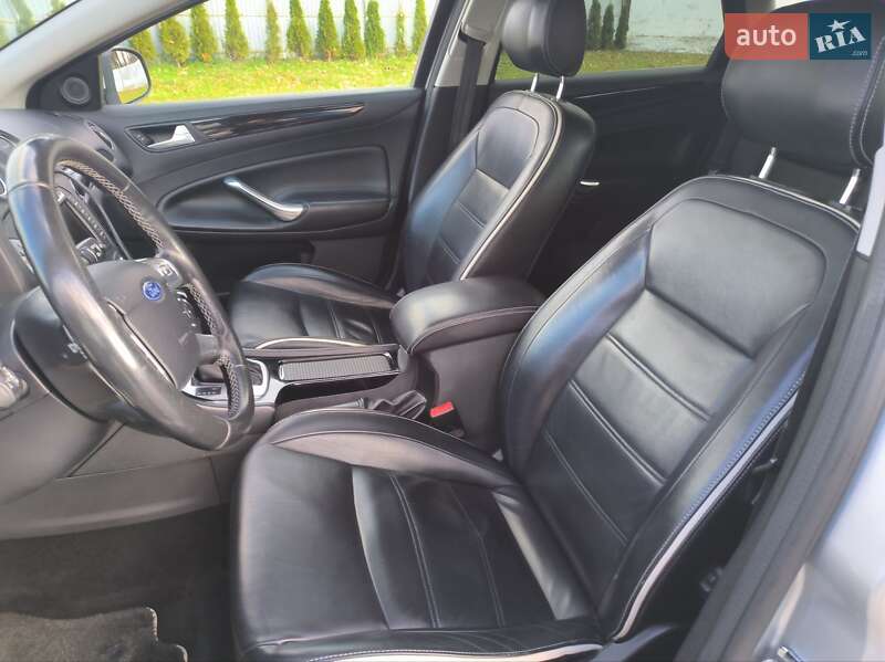 Универсал Ford Mondeo 2013 в Луцке