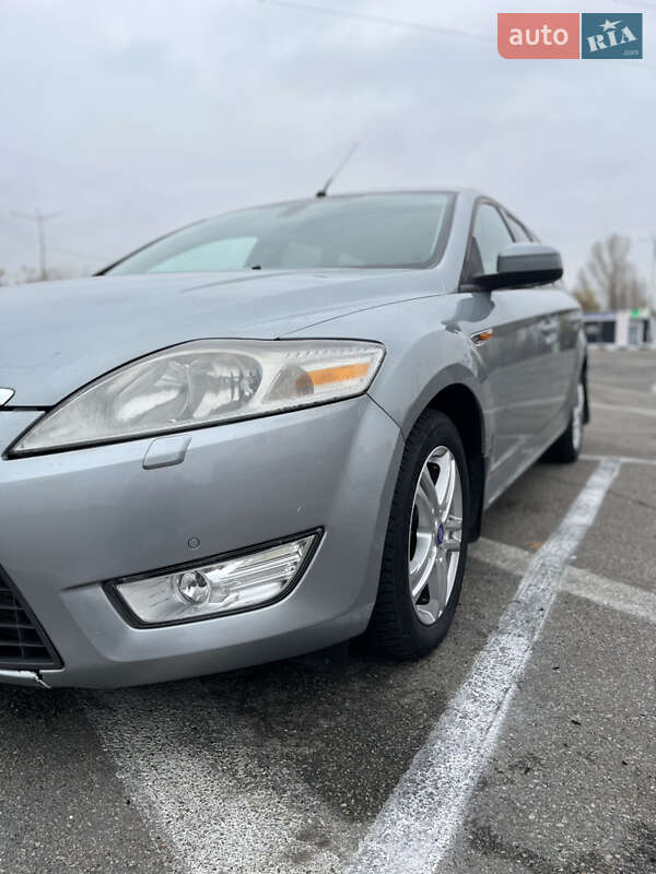 Универсал Ford Mondeo 2010 в Киеве