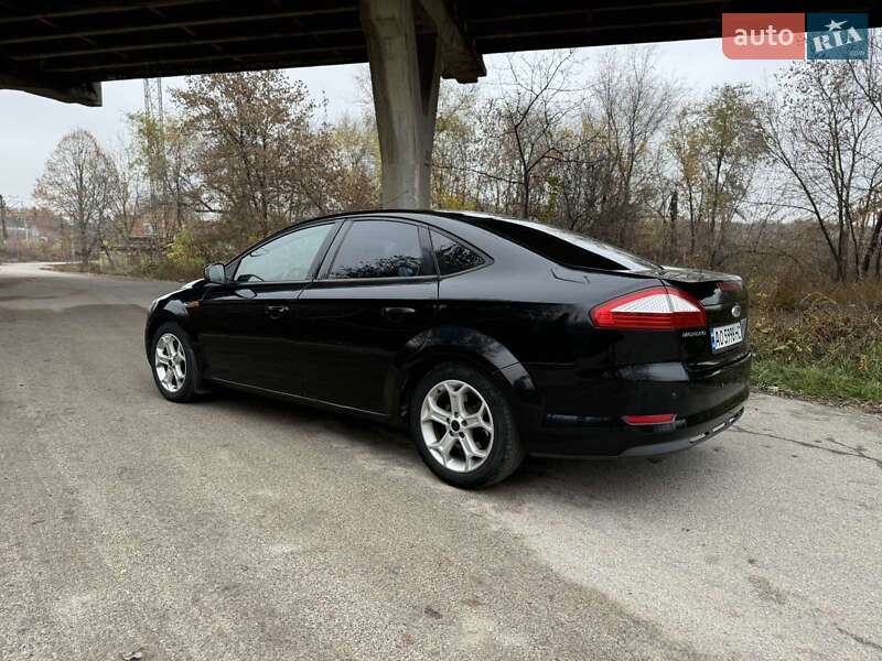 Седан Ford Mondeo 2007 в Днепре