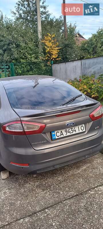 Універсал Ford Mondeo 2010 в Черкасах