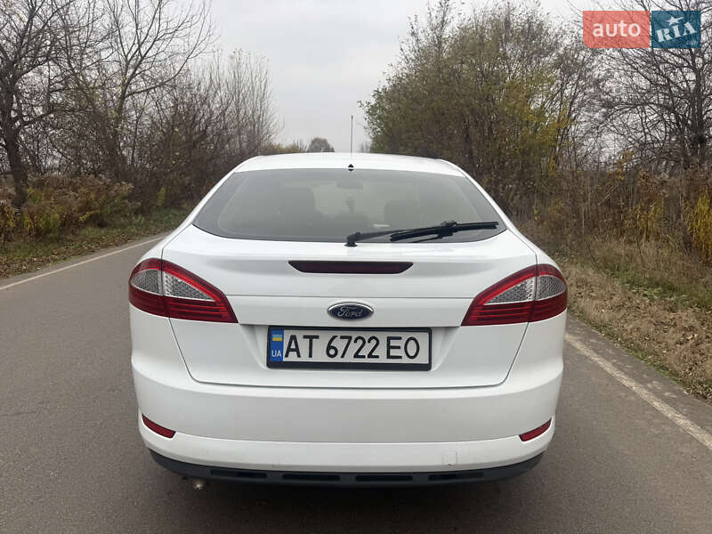 Ліфтбек Ford Mondeo 2010 в Києві фото 8 Ліфтбек Ford Mondeo 2010 в Києві