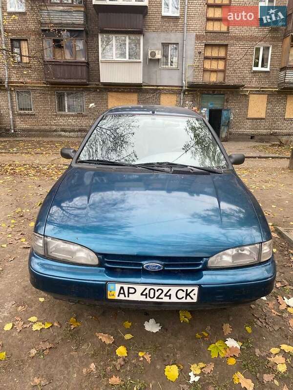 Седан Ford Mondeo 1994 в Запорожье