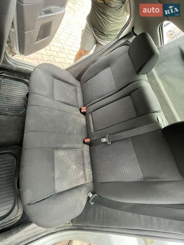 Ліфтбек Ford Mondeo 2002 в Дніпрі