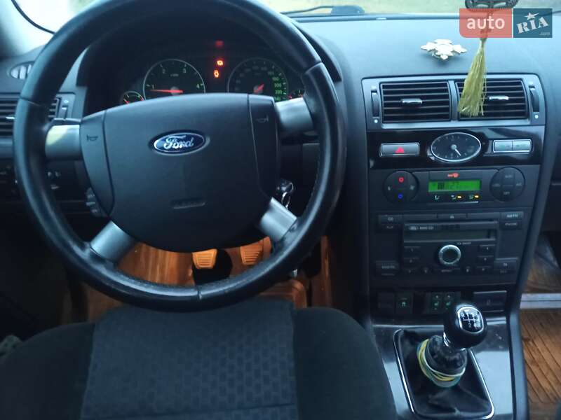 Універсал Ford Mondeo 2005 в Кам'янському