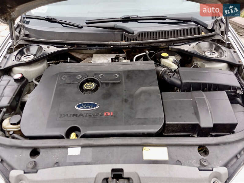 Ліфтбек Ford Mondeo 2001 в Волочиську фото 12 Ліфтбек Ford Mondeo 2001 в Волочиську