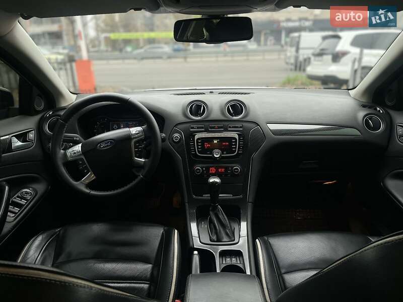 Седан Ford Mondeo 2011 в Дніпрі