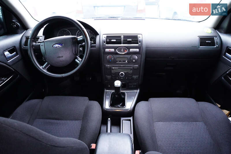 Универсал Ford Mondeo 2003 в Стрые