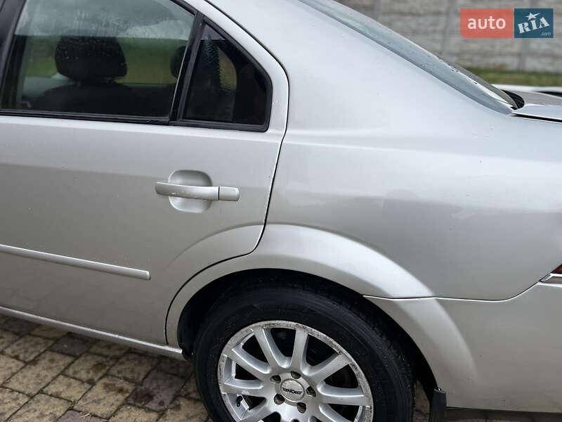 Седан Ford Mondeo 2000 в Львове фото 8 Седан Ford Mondeo 2000 в Львове