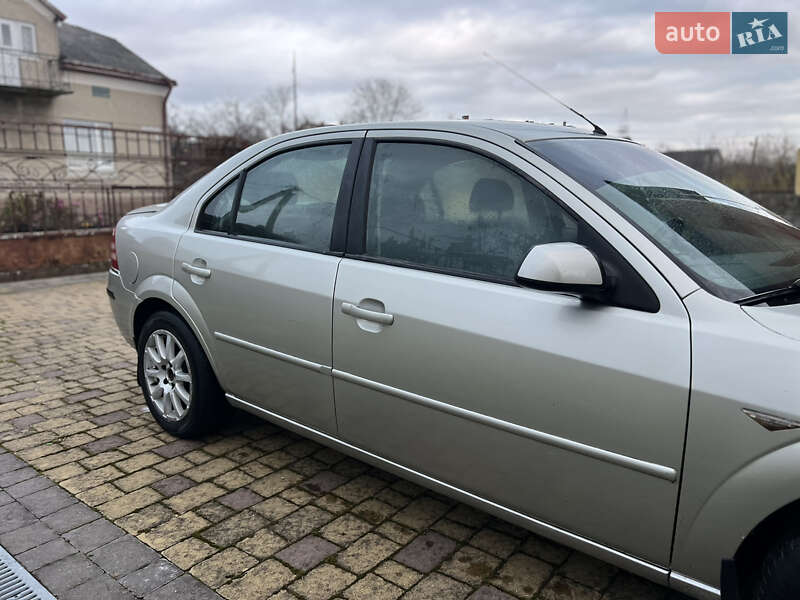Седан Ford Mondeo 2000 в Львове фото 12 Седан Ford Mondeo 2000 в Львове