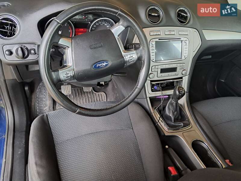 Лифтбек Ford Mondeo 2008 в Коломые фото 5 Лифтбек Ford Mondeo 2008 в Коломые