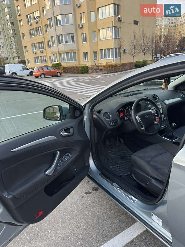 Ліфтбек Ford Mondeo 2007 в Києві