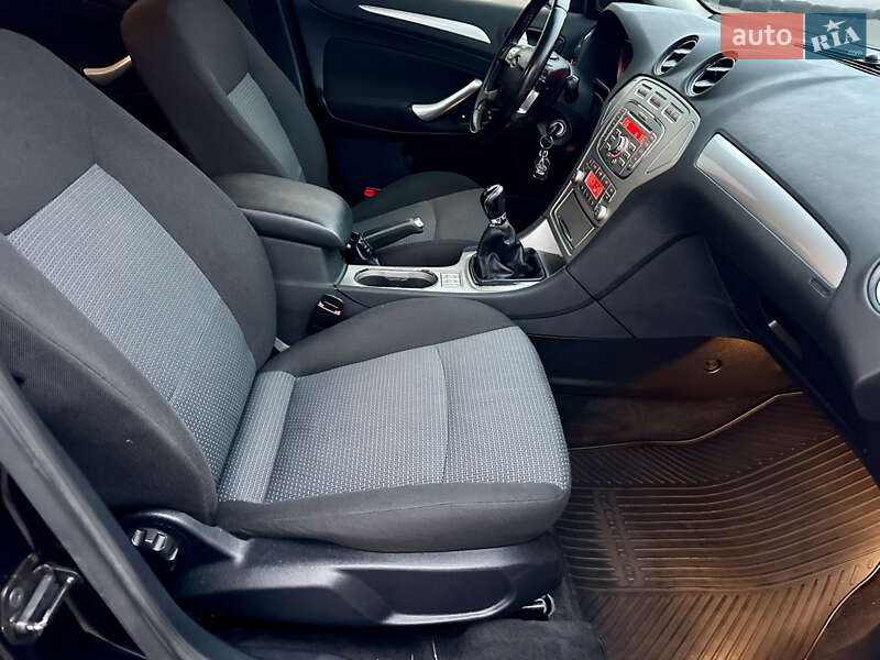 Лифтбек Ford Mondeo 2007 в Хмельницком фото 26 Лифтбек Ford Mondeo 2007 в Хмельницком