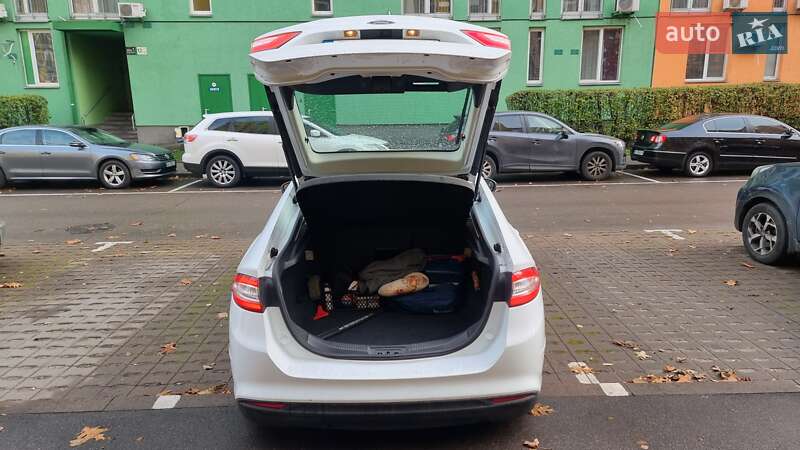 Ліфтбек Ford Mondeo 2017 в Києві