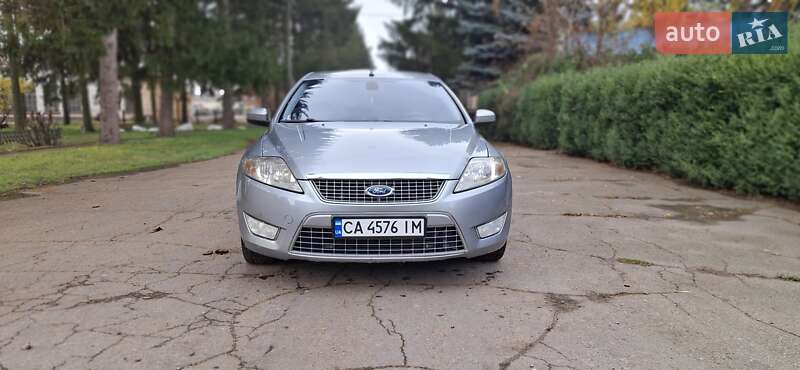 Лифтбек Ford Mondeo 2010 в Христиновке