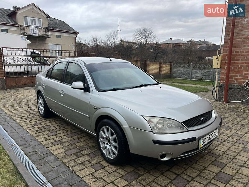 Седан Ford Mondeo 2000 в Львове