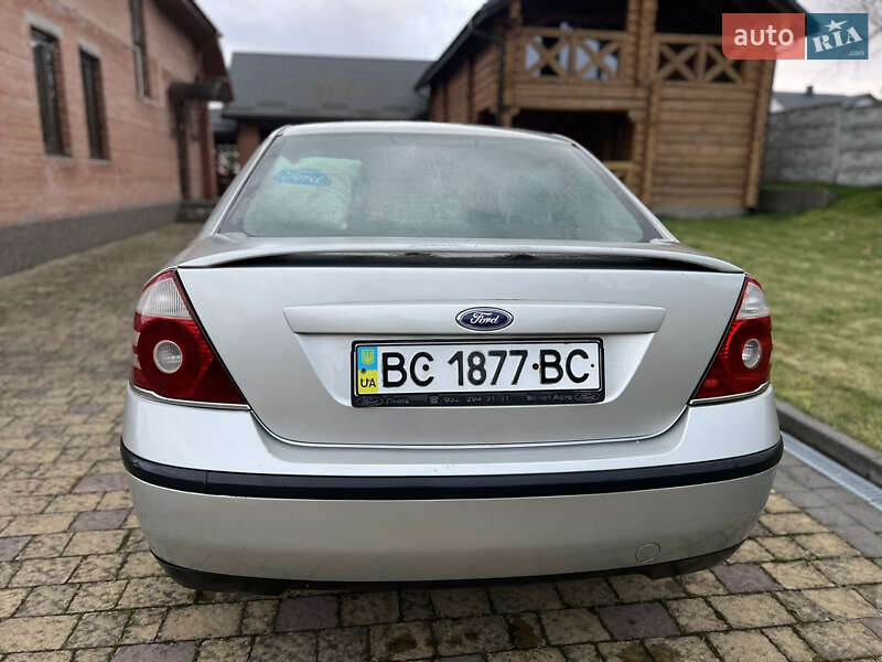 Седан Ford Mondeo 2000 в Львове