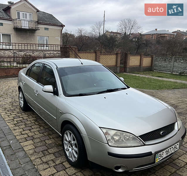 Седан Ford Mondeo 2000 в Львове