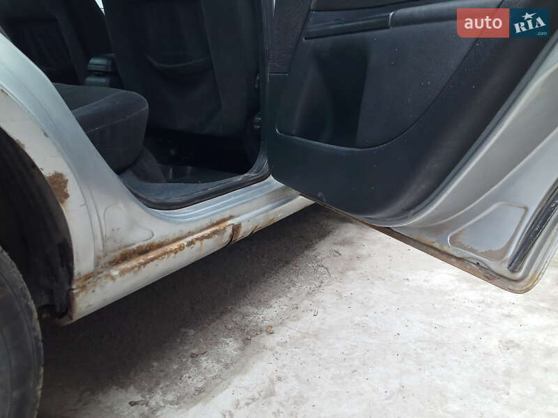 Универсал Ford Mondeo 2002 в Луцке