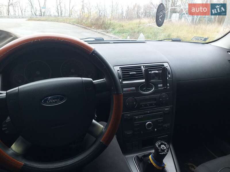 Лифтбек Ford Mondeo 2006 в Житомире