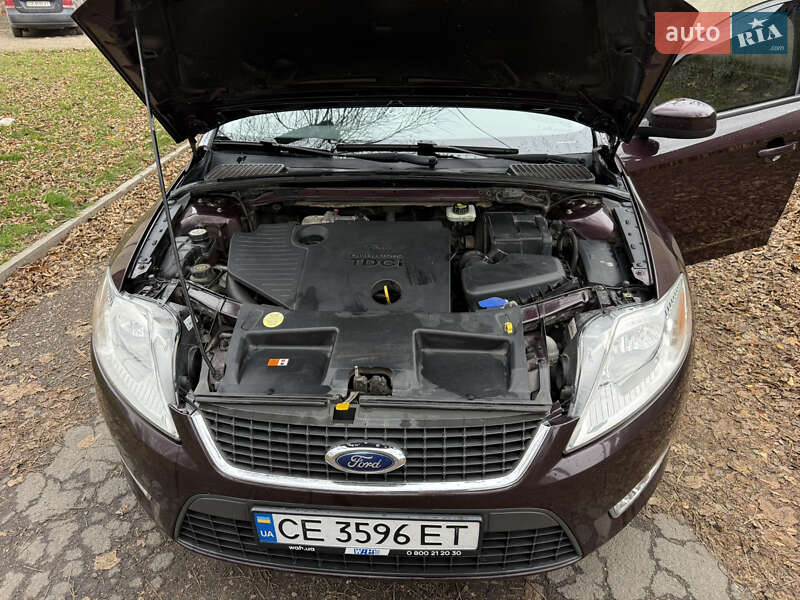 Ліфтбек Ford Mondeo 2009 в Чернівцях