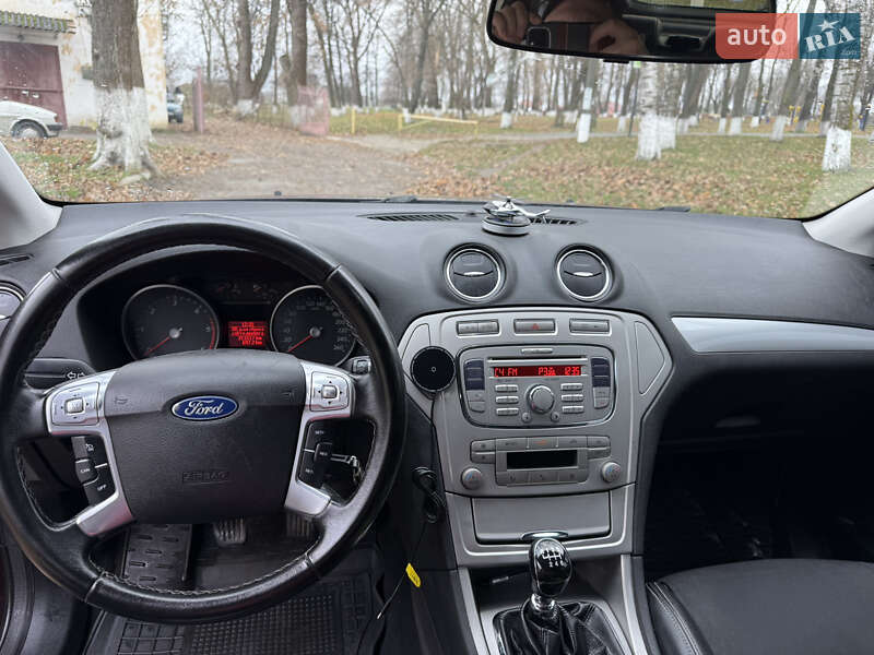 Ліфтбек Ford Mondeo 2009 в Чернівцях