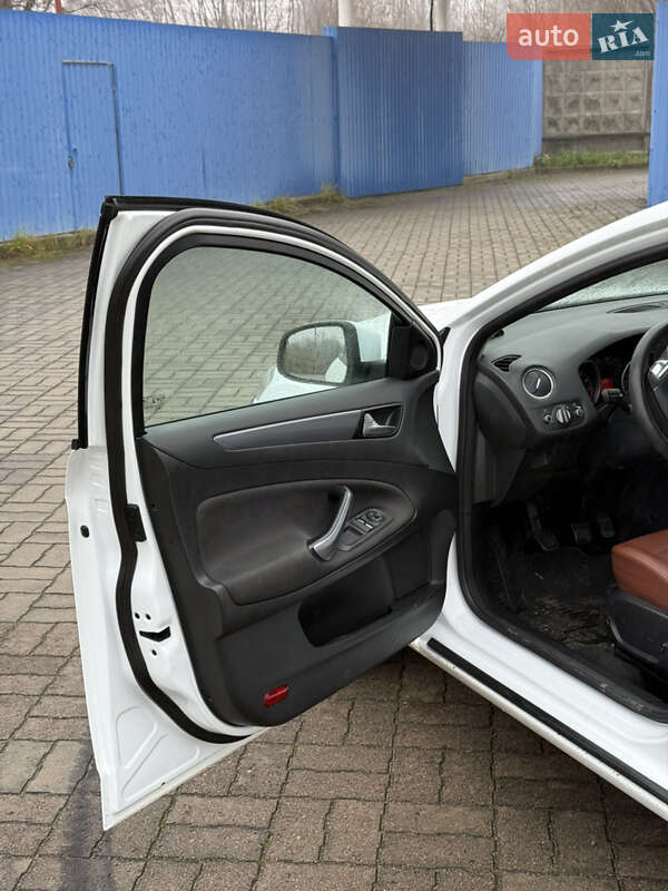 Седан Ford Mondeo 2012 в Малине фото 24 Седан Ford Mondeo 2012 в Малине