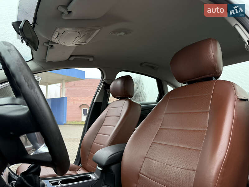 Седан Ford Mondeo 2012 в Малине фото 33 Седан Ford Mondeo 2012 в Малине