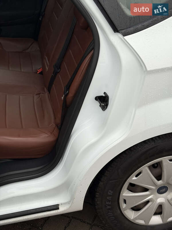 Седан Ford Mondeo 2012 в Малине фото 44 Седан Ford Mondeo 2012 в Малине