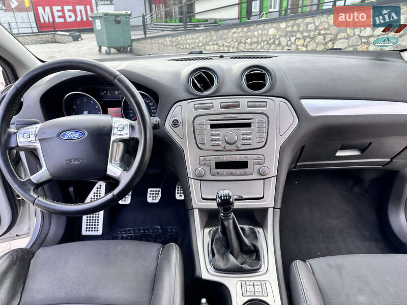 Універсал Ford Mondeo 2009 в Тернополі