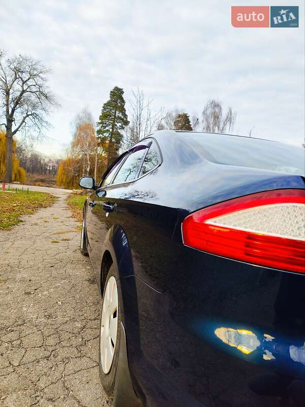 Седан Ford Mondeo 2007 в Сумах