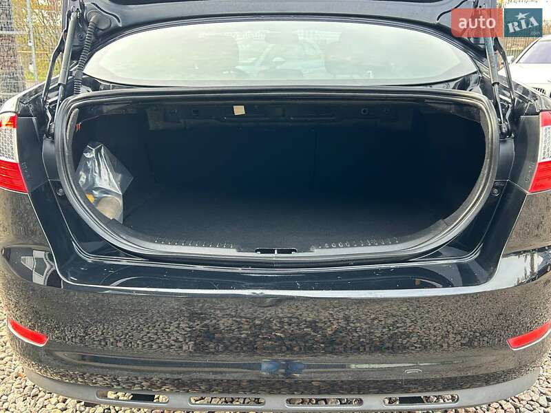 Седан Ford Mondeo 2010 в Одессе