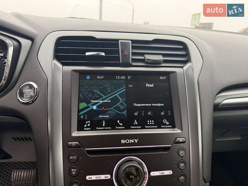 Седан Ford Mondeo 2015 в Житомире