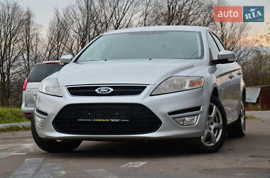 Седан Ford Mondeo 2013 в Дрогобичі