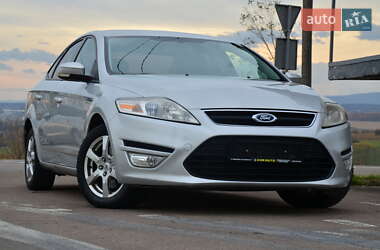 Седан Ford Mondeo 2013 в Дрогобичі
