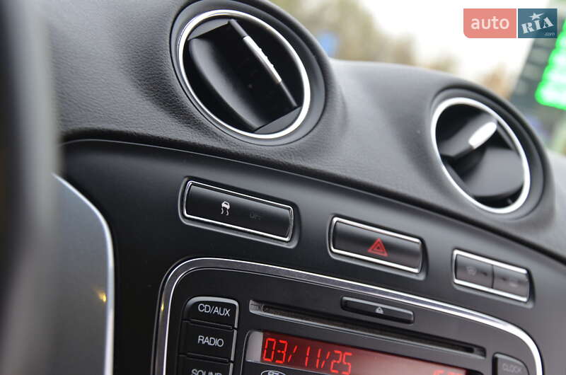 Седан Ford Mondeo 2013 в Дрогобыче фото 69 Седан Ford Mondeo 2013 в Дрогобыче