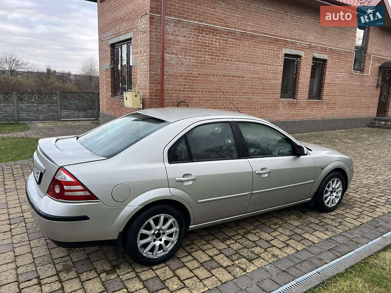 Седан Ford Mondeo 2000 в Львові