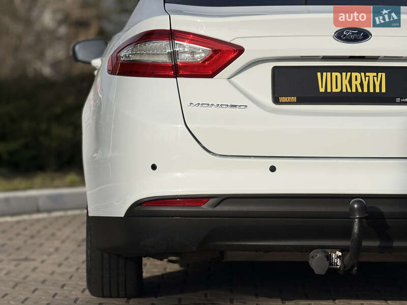 Лифтбек Ford Mondeo 2017 в Киеве