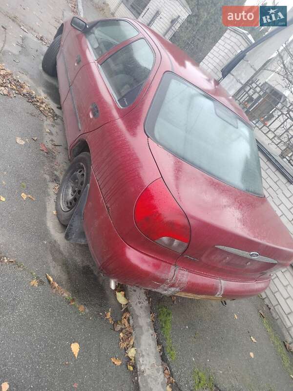 Седан Ford Mondeo 1997 в Киеве